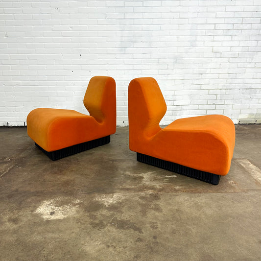 modular-don-chadwick-chairs-for-herman-miller