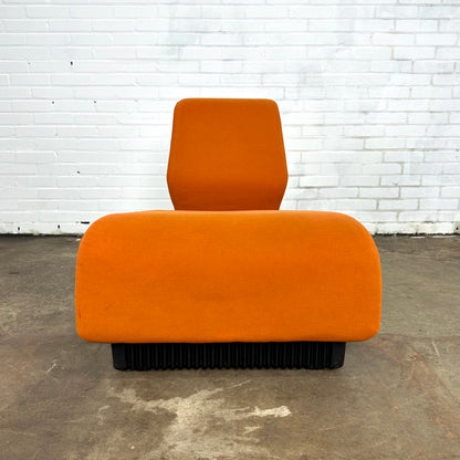 modular-don-chadwick-chairs-for-herman-miller