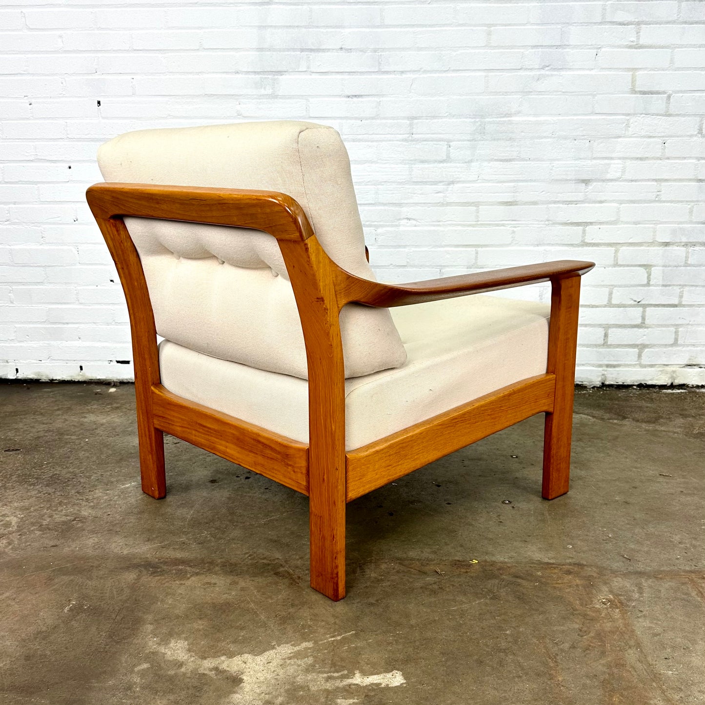 Vintage Danish design lounge chair