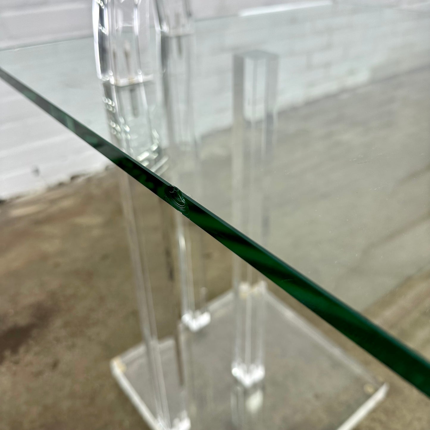 Vintage design plexiglas / glass side table