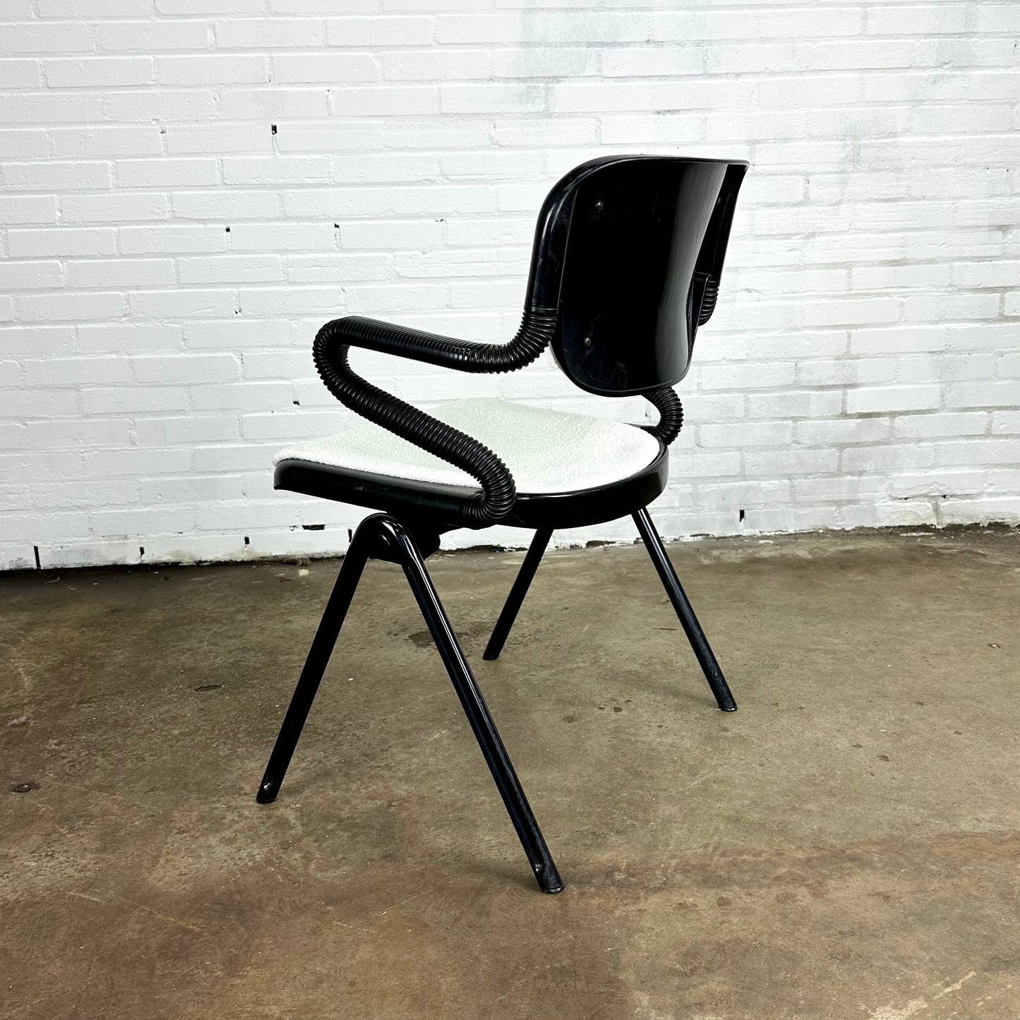 Vertebra chairs by Emilio Ambasz & Giancarlo Piretti (2 pieces available)