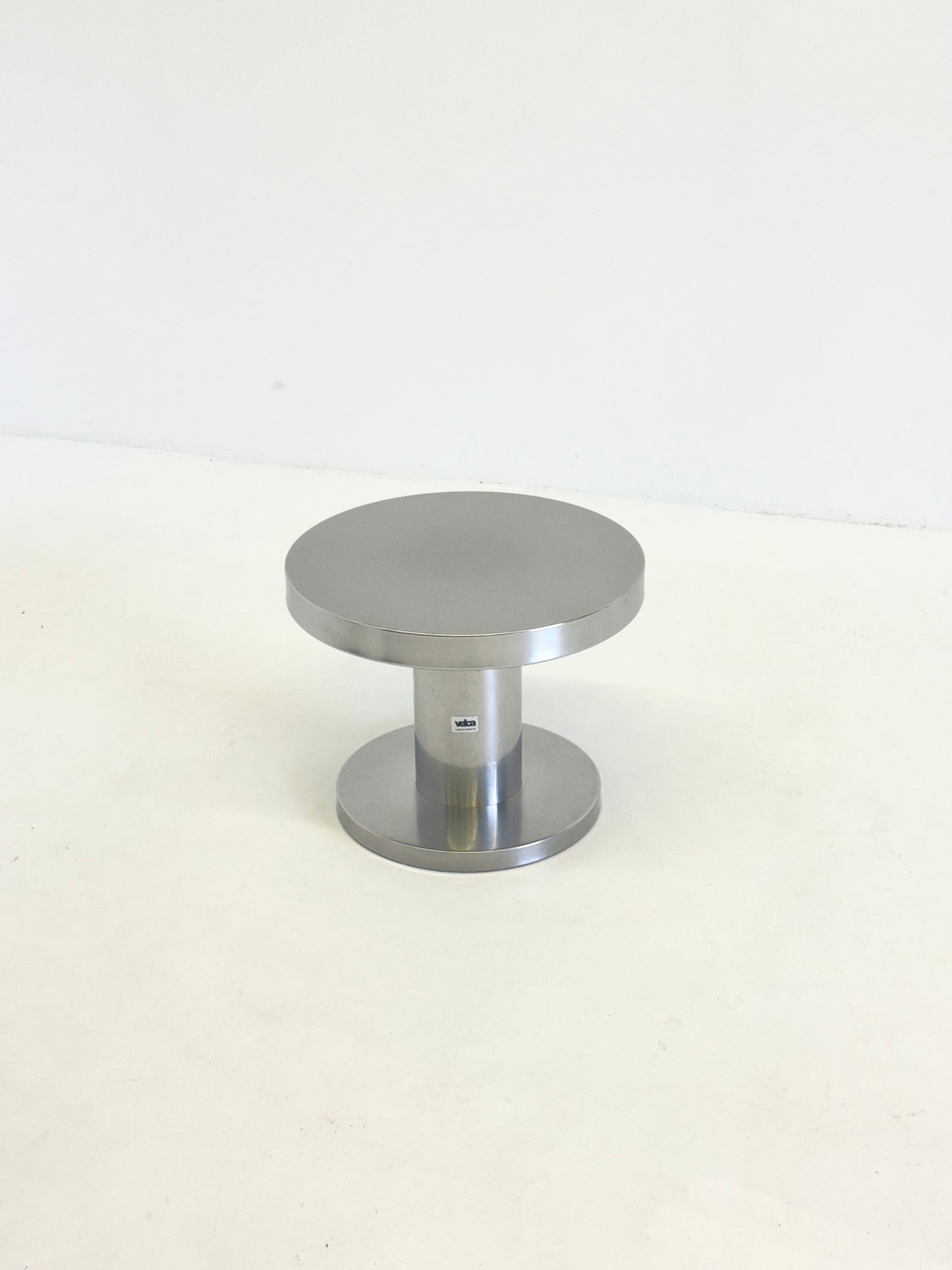 Velca bijzettafel gepolijst staal | modern design