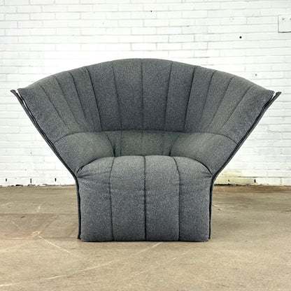 Moel fauteuil van Ligne Roset door Inga Sempe