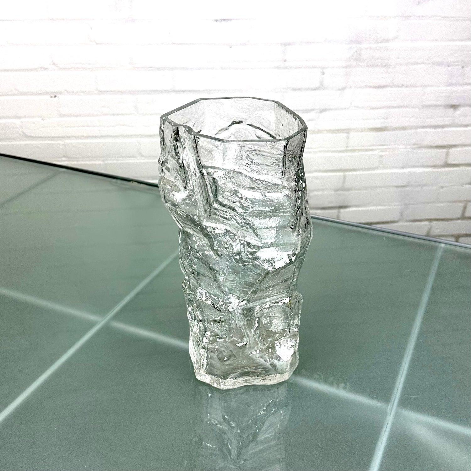peill-putzler-thick-glacier-glass-vase