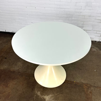 Vintage eettafel rond | wit