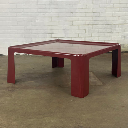 Amanta salontafel door Mario Bellini voor B&B Italia in rood