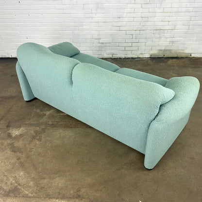 Turquoise Cassina Maralunga 2 zit bank door Vico Magistretti 190