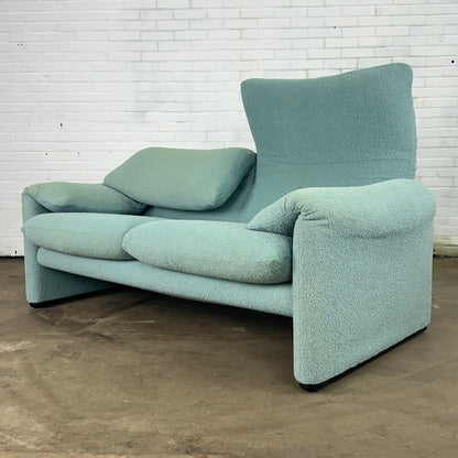 Turquoise Cassina Maralunga 2 zit bank door Vico Magistretti 166