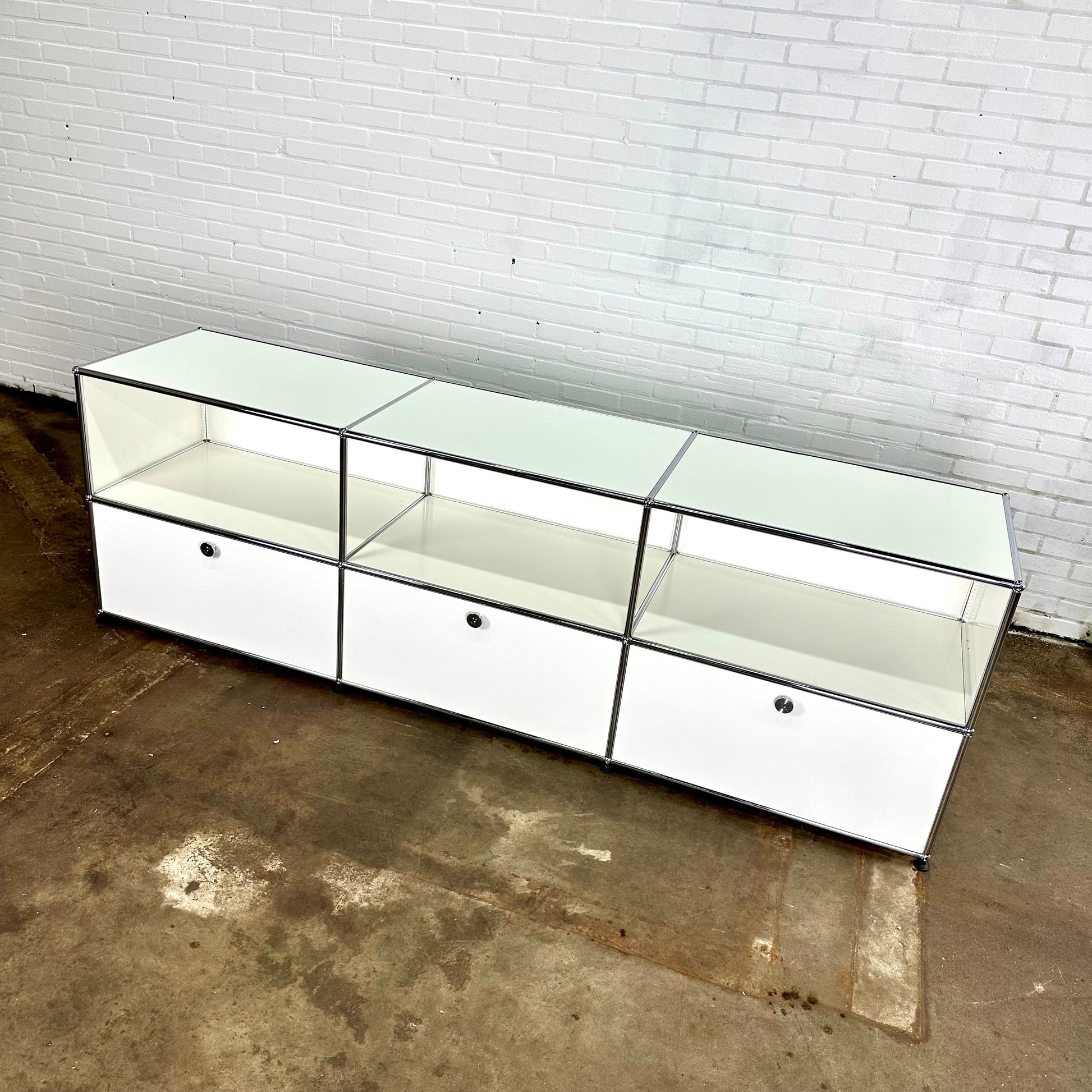 usm-haller-klep-dressoir-sideboard-wit