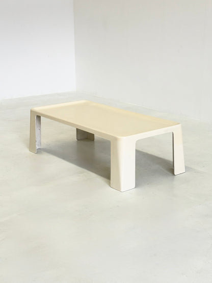 Amanta salontafel rechthoekig door Mario Bellini voor C&B Italia in wit