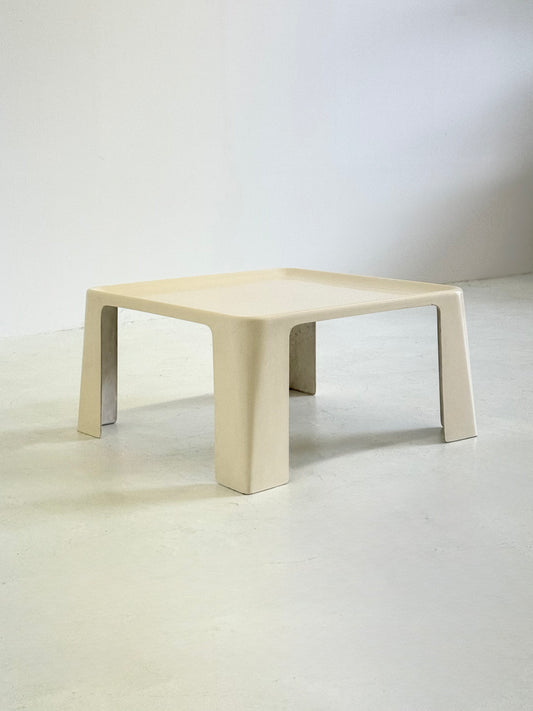 Amanta salontafel wit door Mario Bellini voor C&B Italia