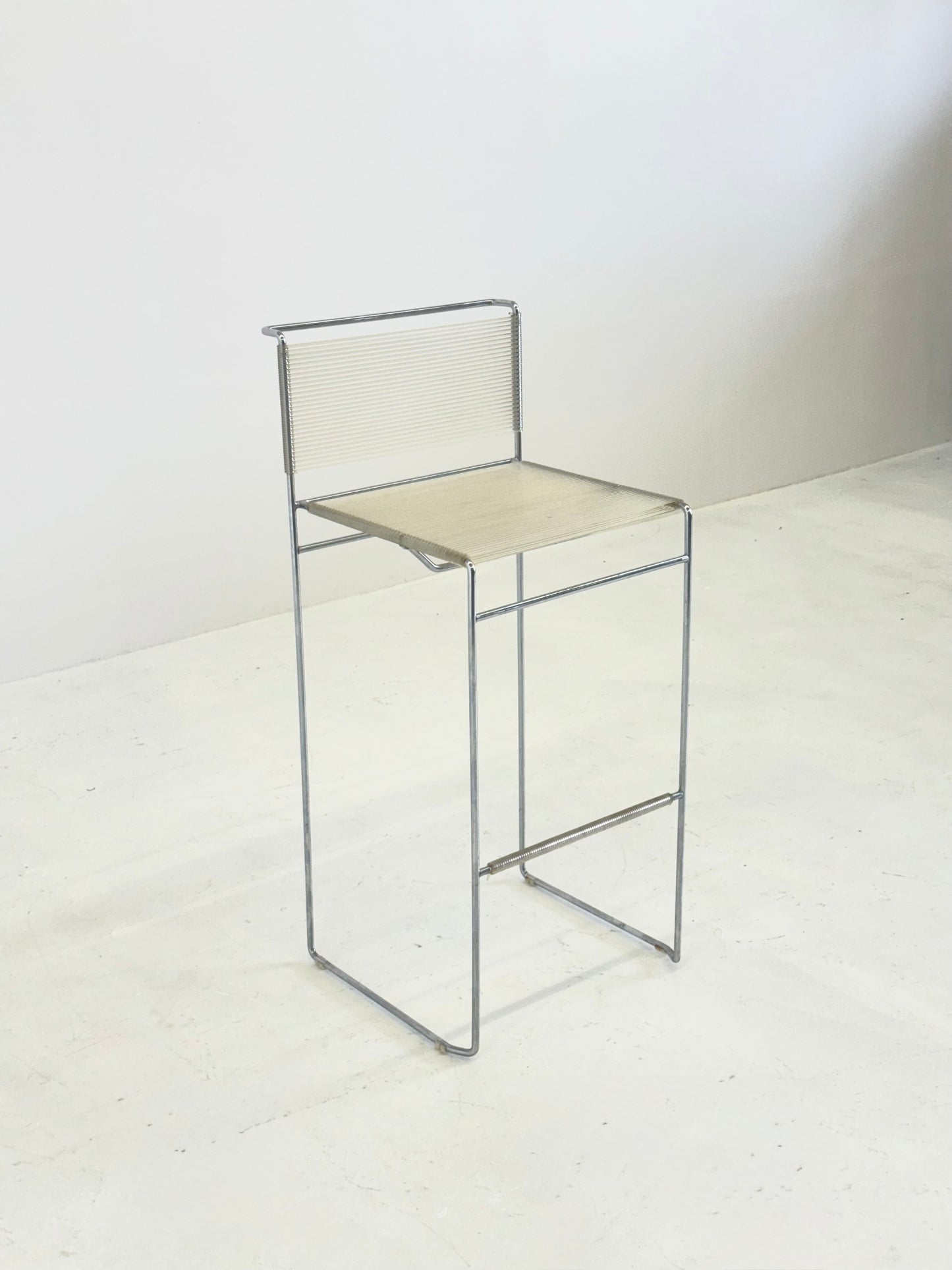 Italiaans design Flyline barkruk van Giandomenico Belott