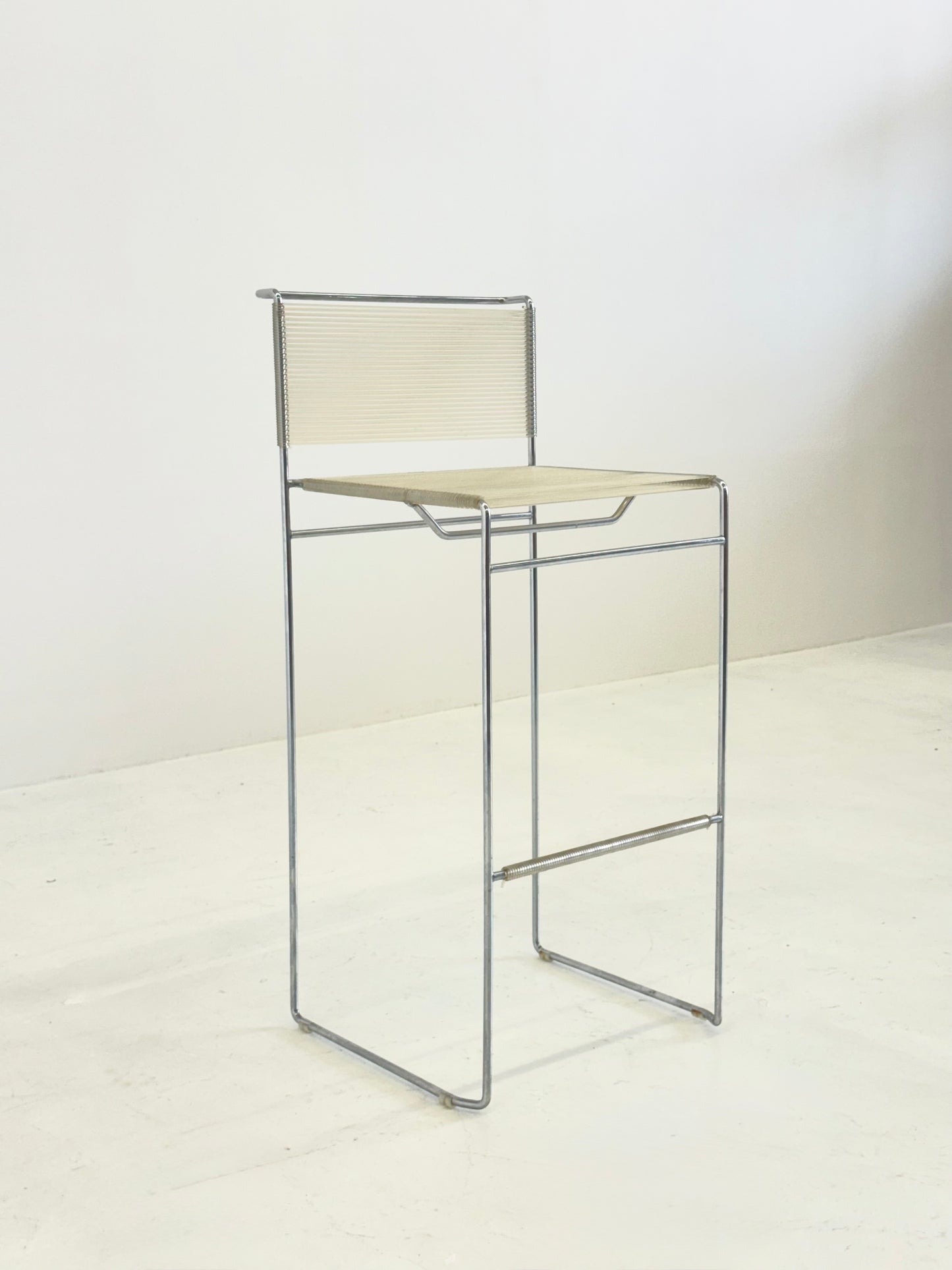 Italiaans design Flyline barkruk van Giandomenico Belott