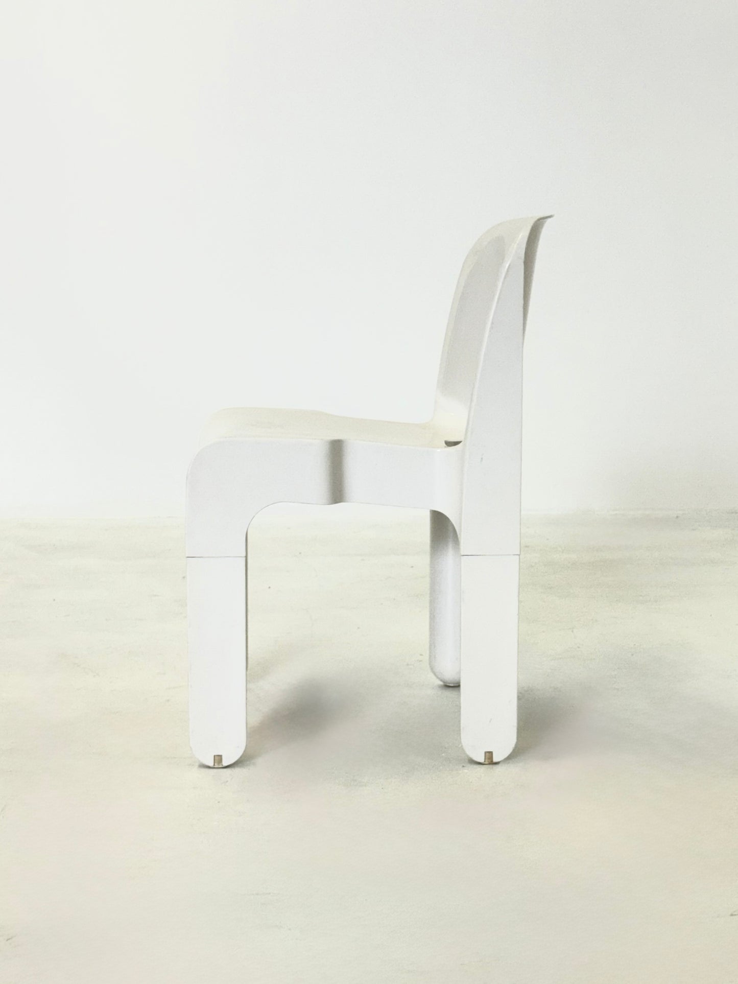 Joe Colombo Universal stoel 4867 voor Kartell