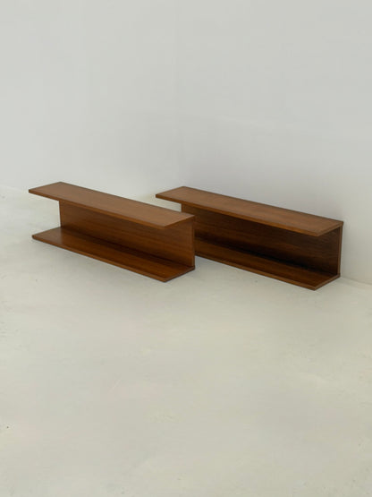 Set van twee Deense Teak Wandplanken Mid-Century
