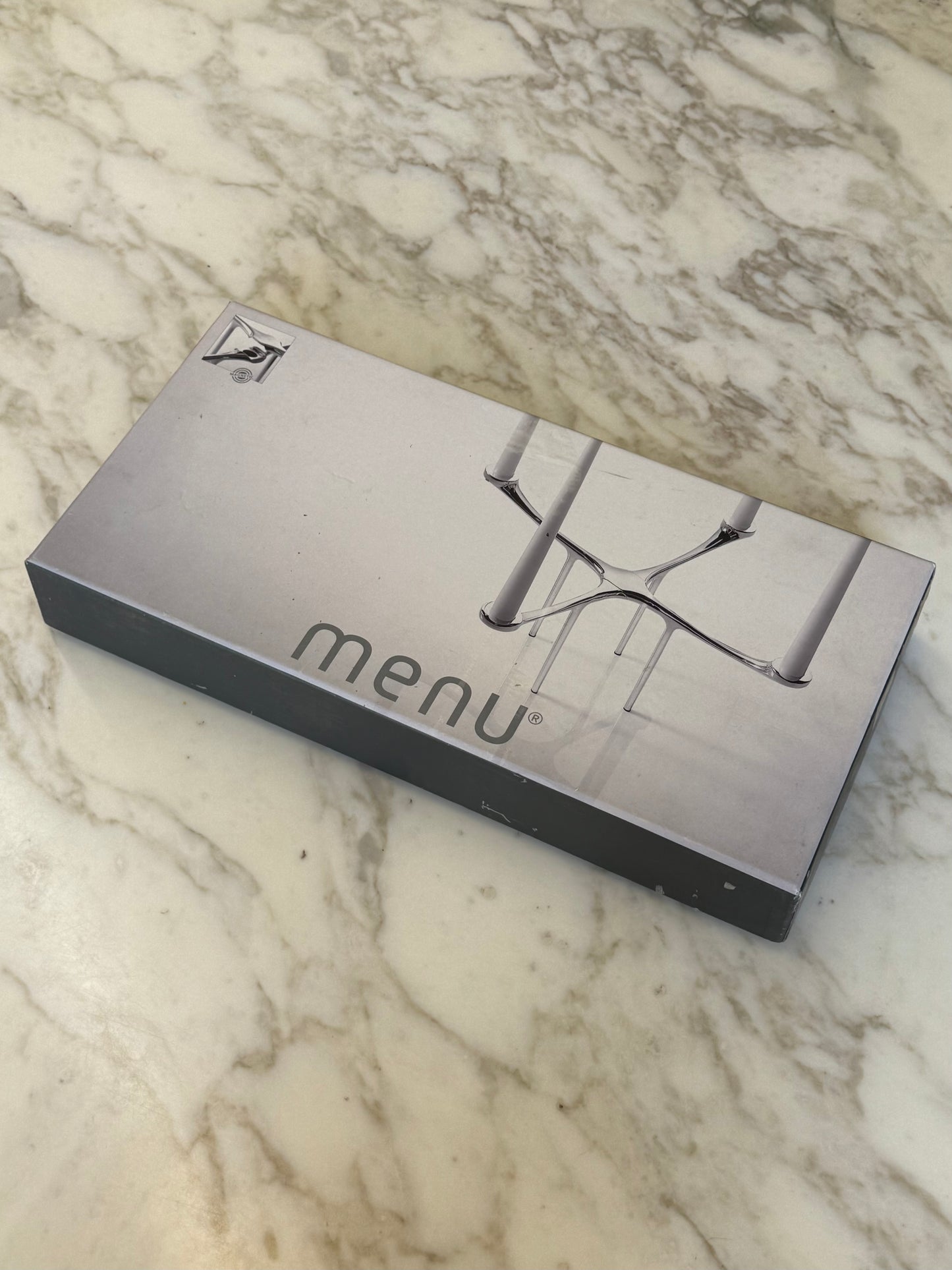 Zilverkleurige kandelaar van Charles Wilson voor Menu