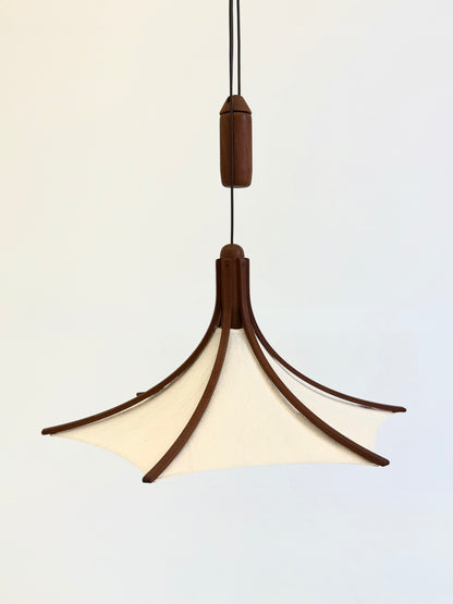 Mid-century teakhouten hanglamp van Domus met linnen kap