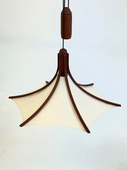 Mid-century teakhouten hanglamp van Domus met linnen kap