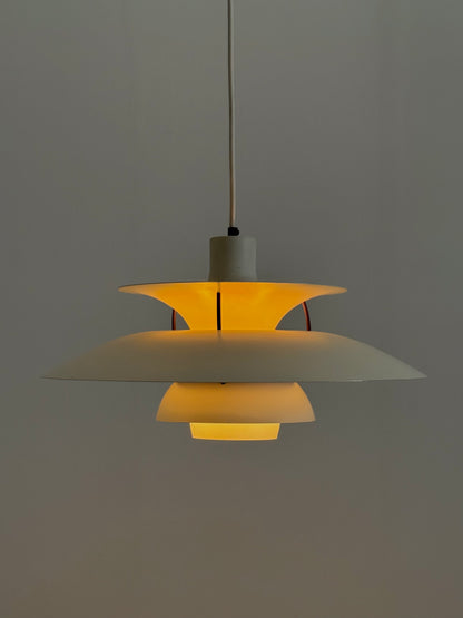 PH5 hanglamp wit van Poul Henningsen voor Louis Poulsen
