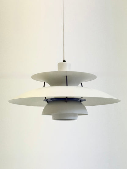 PH5 hanglamp wit van Poul Henningsen voor Louis Poulsen