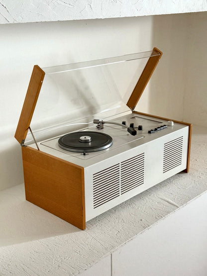 Braun SK55 Radio en Platenspeler door Dieter Rams en Hans Gugelot