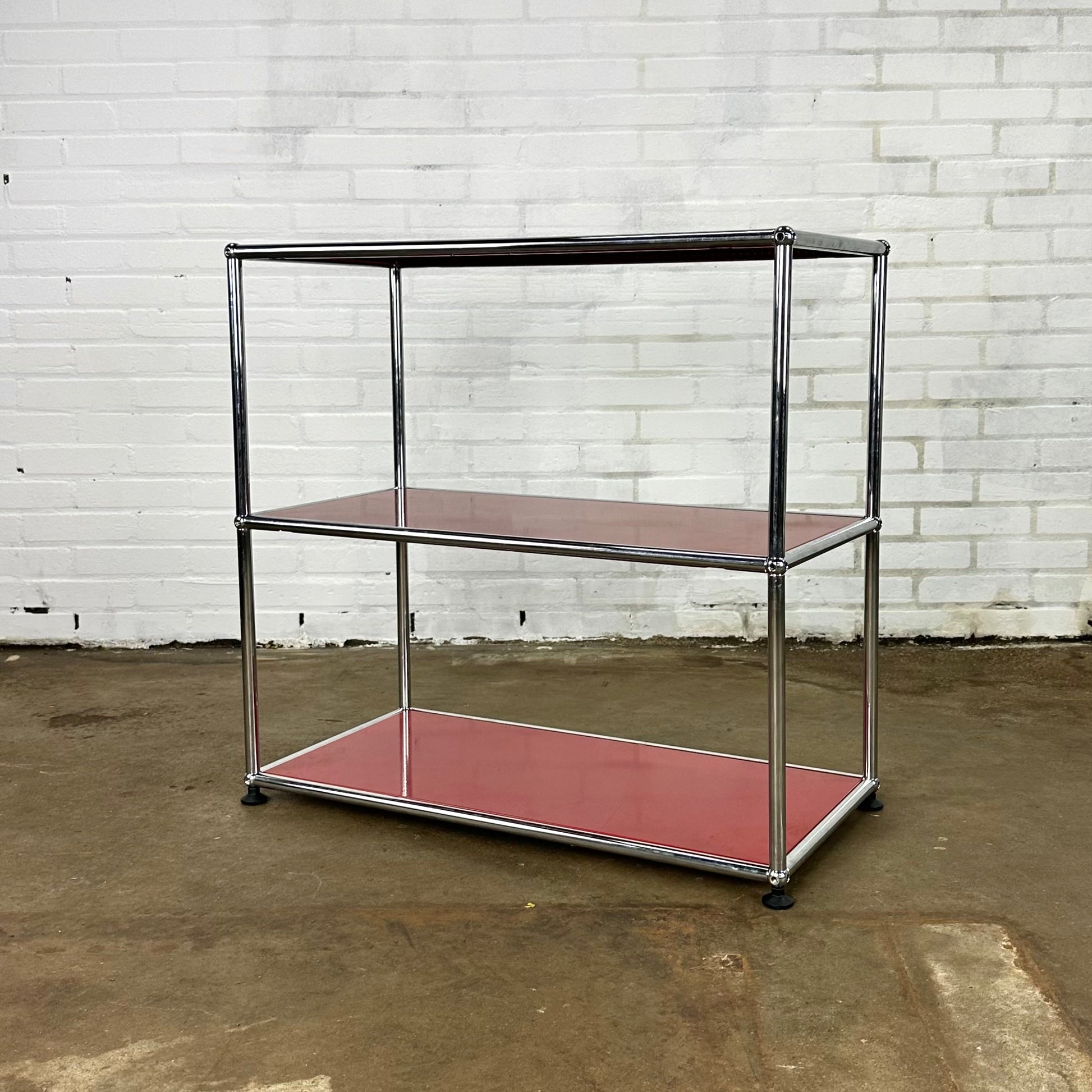 de-modulaire-metalen-usm-haller-stelling-kast-rood