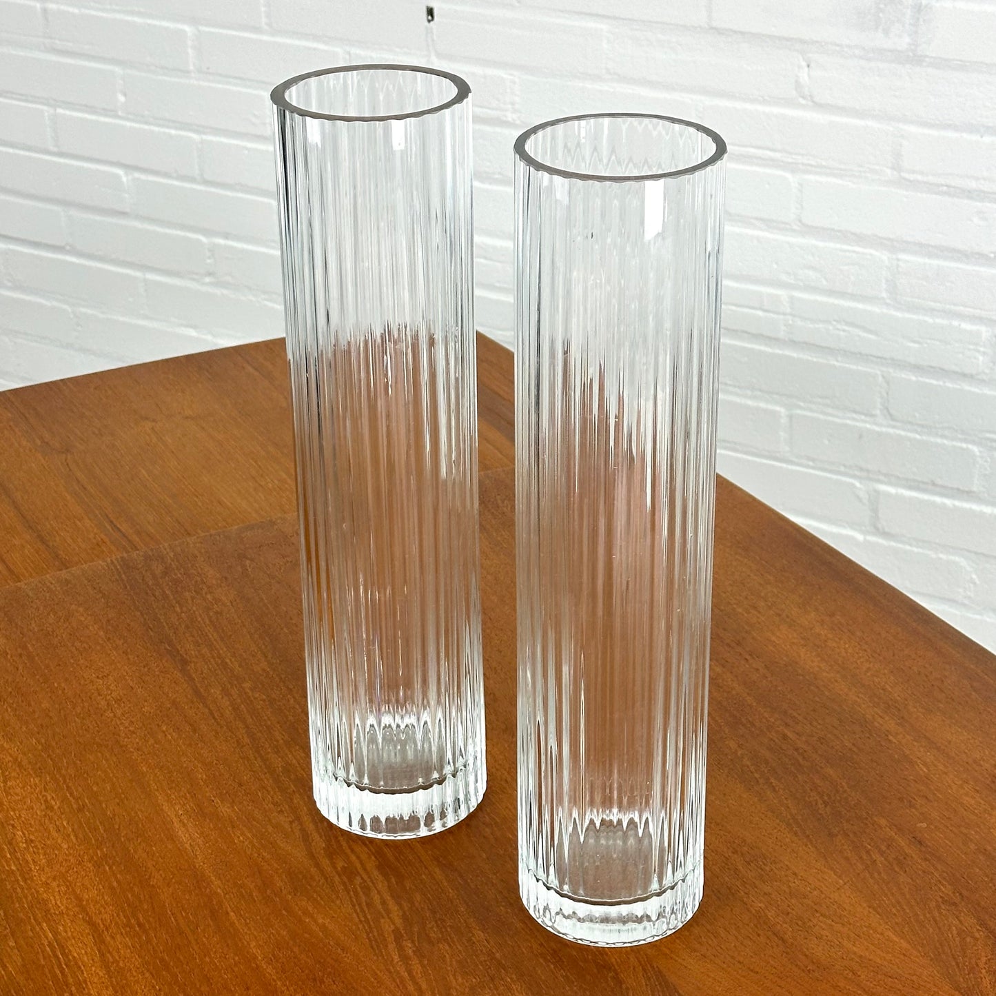 Cilindervormige glazen vazen set