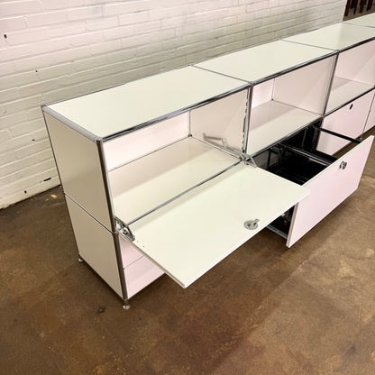 Wit metalen design dressoir