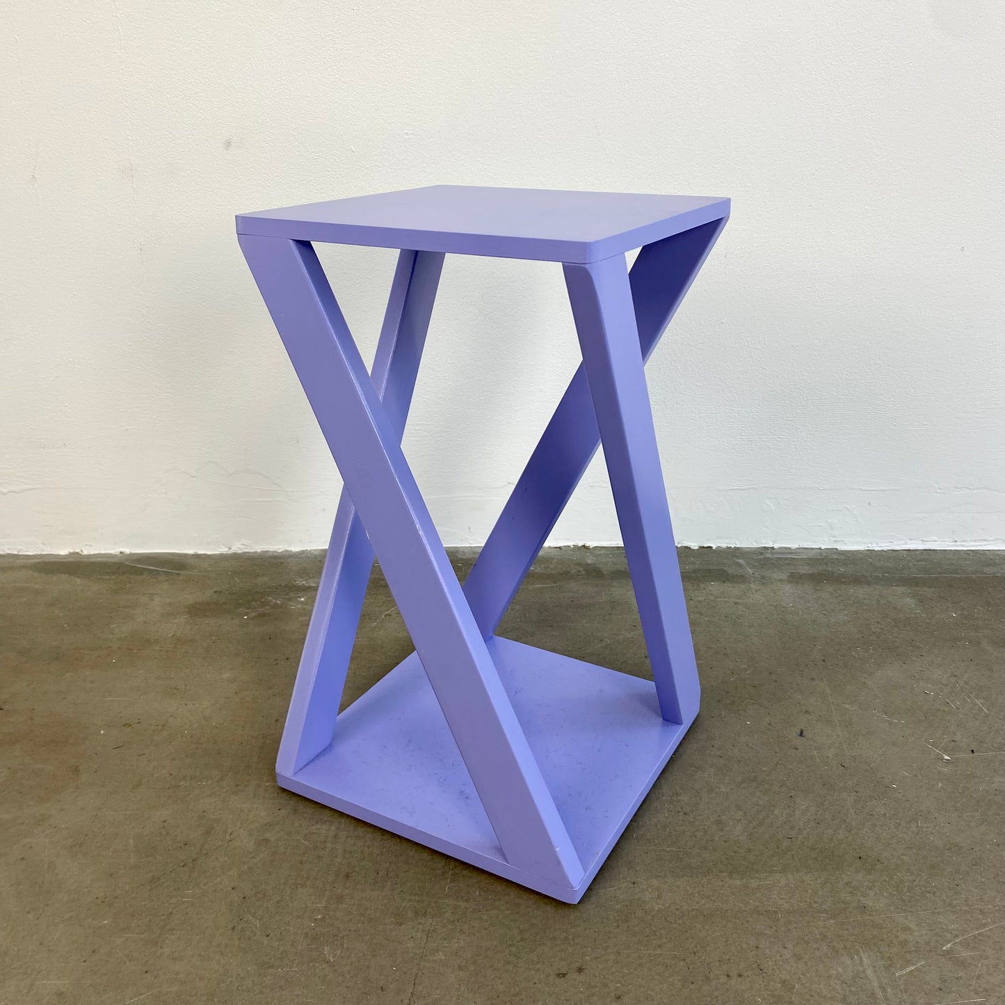 lavender-colored-display-side-table-wood-stool