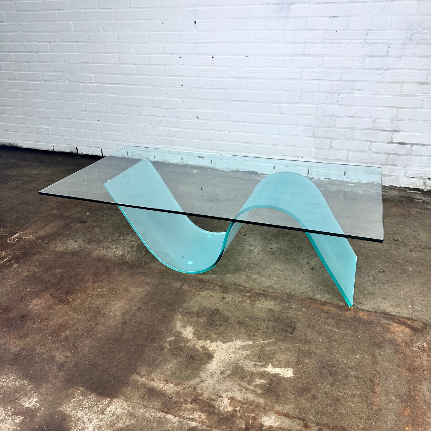 glass-coffee-table-with-wave-leg-wintage