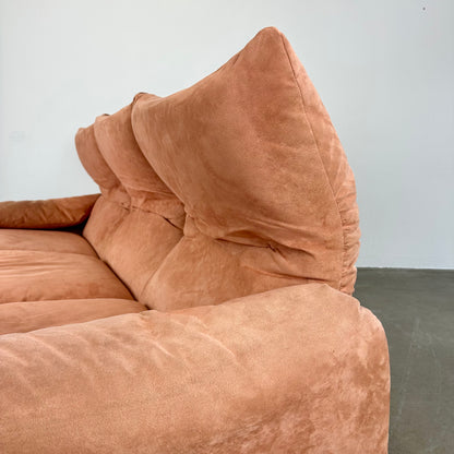 Peach Cassina Maralunga sofa by Vico Magistretti