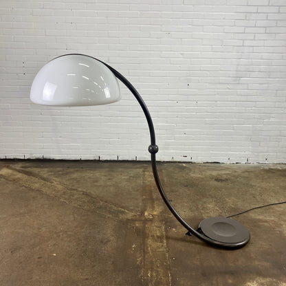 Elio Martinelli Serpente floorlamp