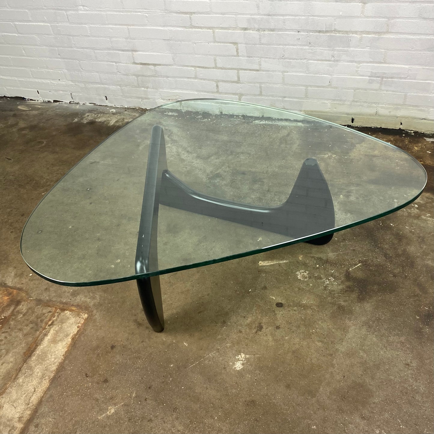 noguchi-coffee-table-vitra