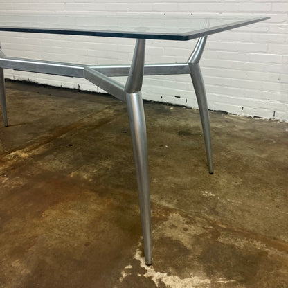 glass-dining-table-with-metal-base-knut-hesterberg