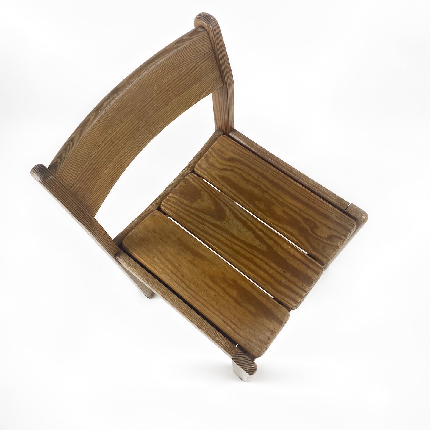 vintage-mid-century-style-chair-wintage