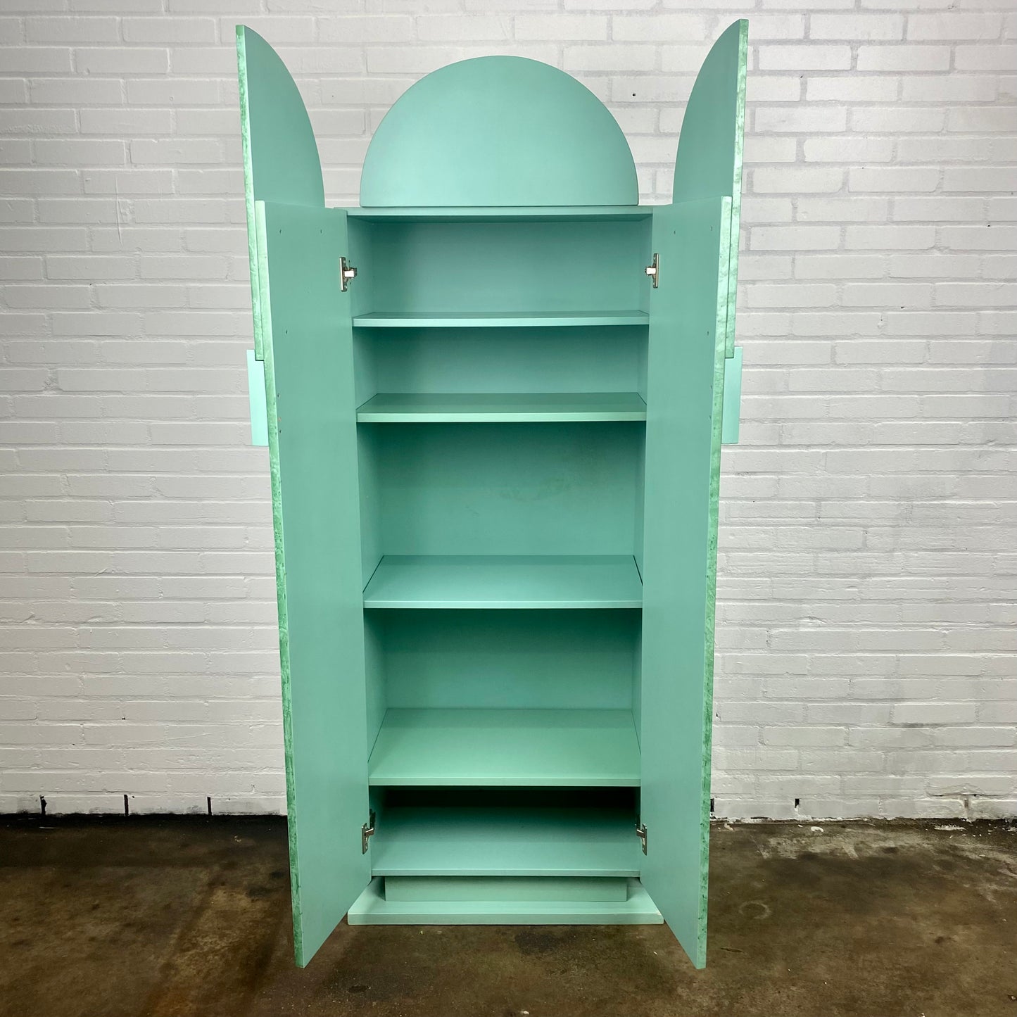 handmade-mdf-vintage-design-cabinet