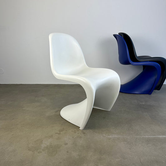 the-white-panton-chair-for-vitra