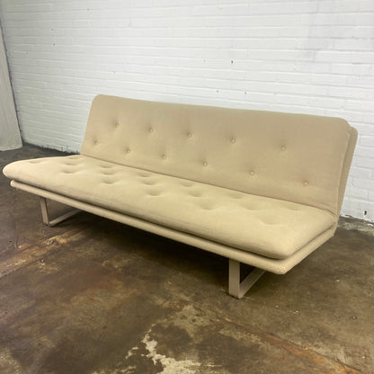 kho-liang-le-artifort-sofa-beige