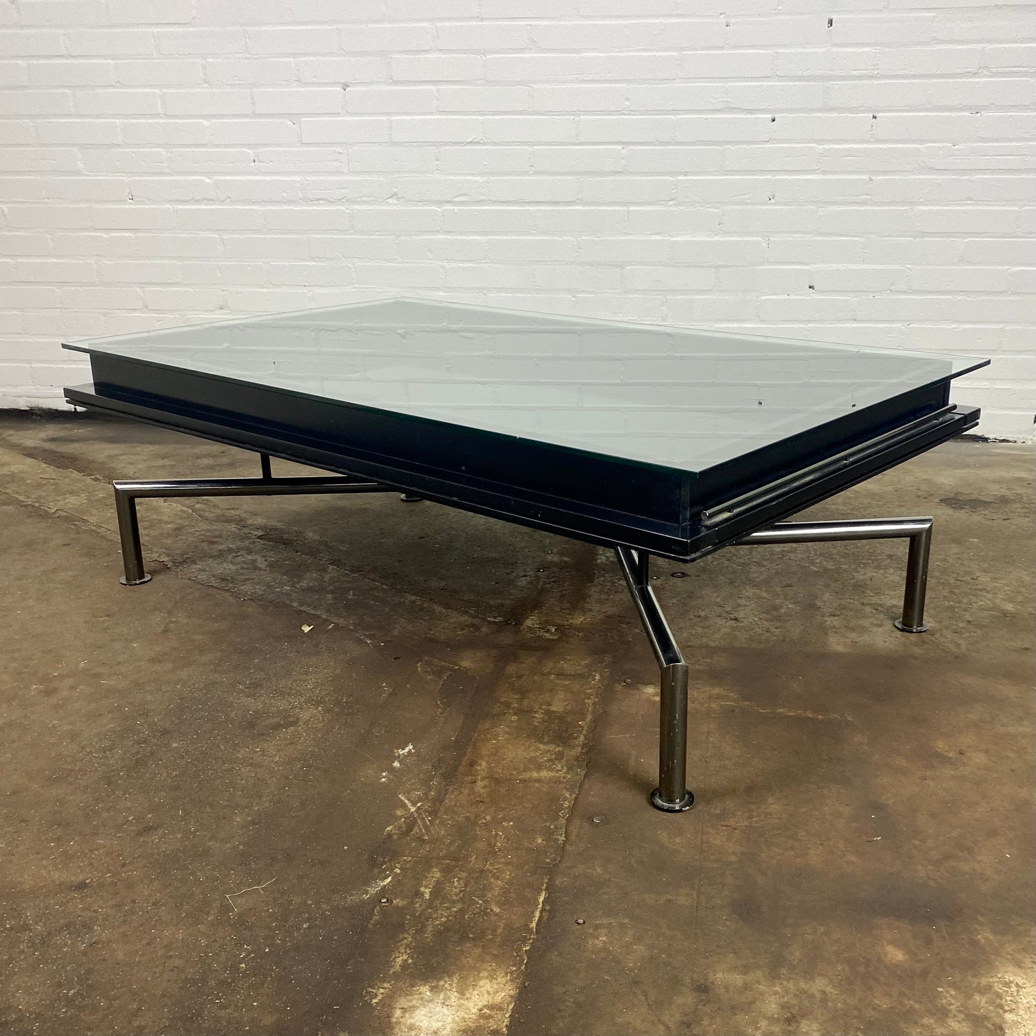 black-design-extendable-coffee-table