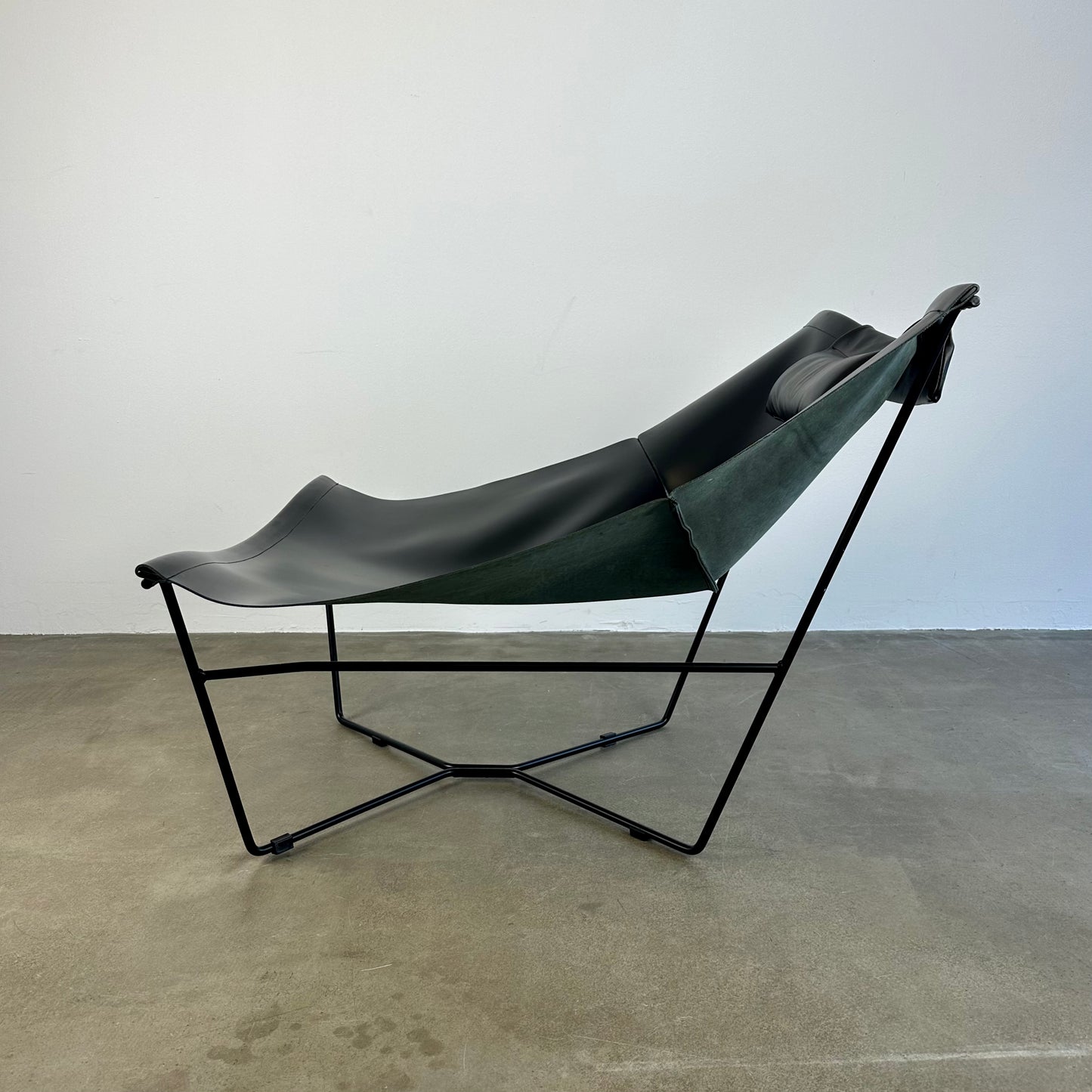 Semana lounge chair by David Weeks