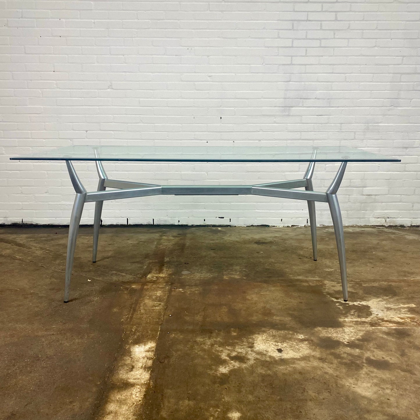 glass-dining-table-with-metal-base-knut-hesterberg