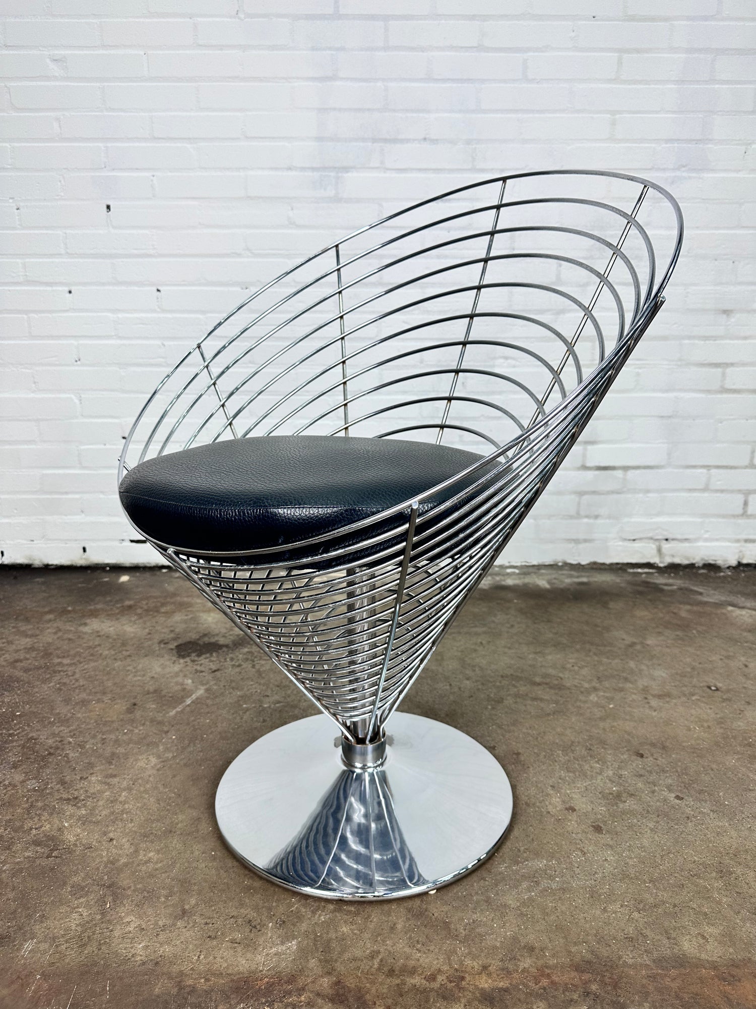 verner-panton-wire-cone-chair-wintage